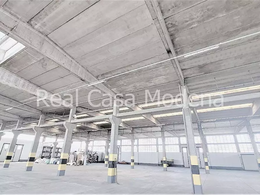 Immagine 24 di Capannone industriale in vendita  a Modena