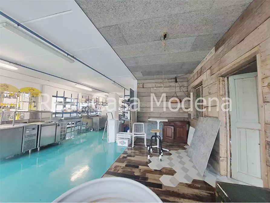 Immagine 16 di Capannone industriale in vendita  in Via Zanfi a Modena