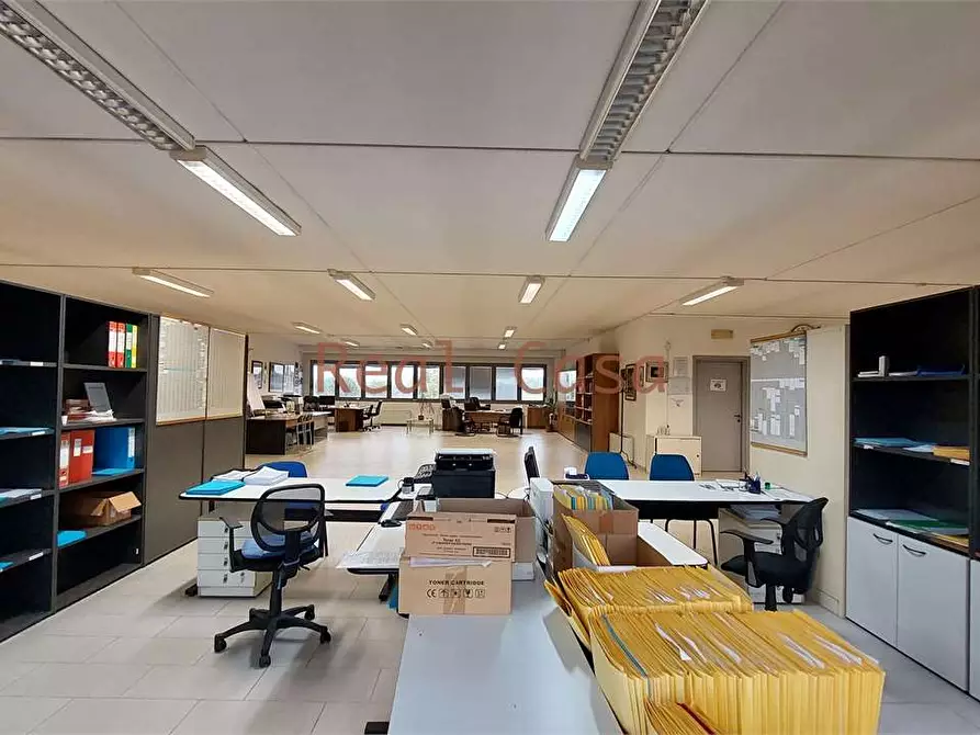 Immagine 11 di Capannone industriale in vendita  a Modena