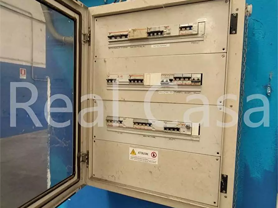 Immagine 13 di Capannone industriale in vendita  in Via Gandhi  a Modena