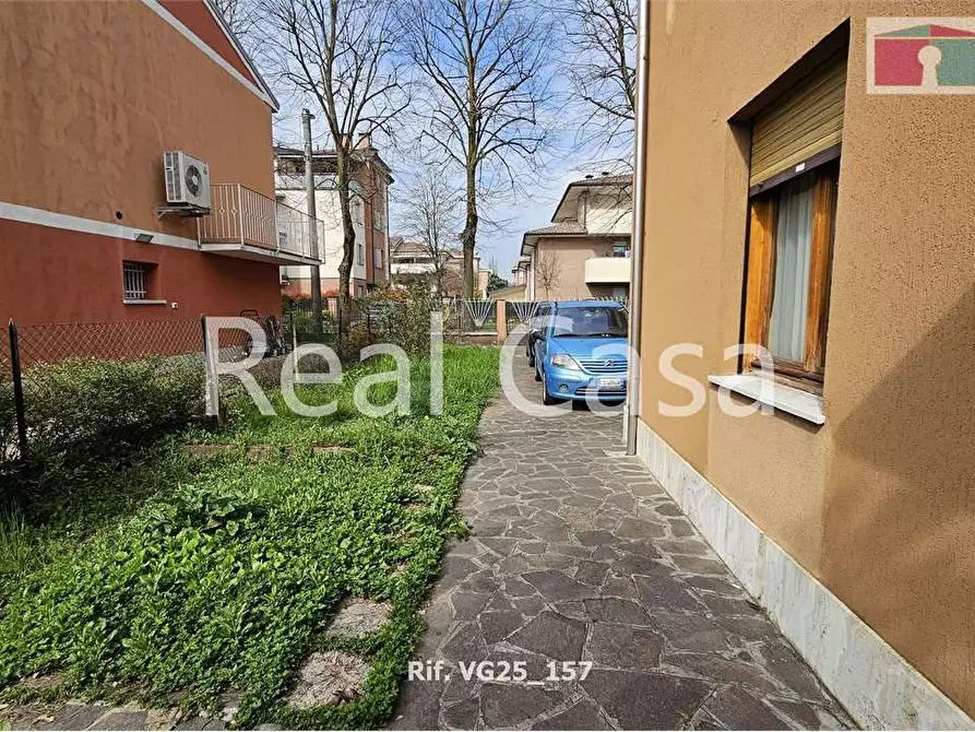 casa indipendente in vendita a Carpi in zona Cortile