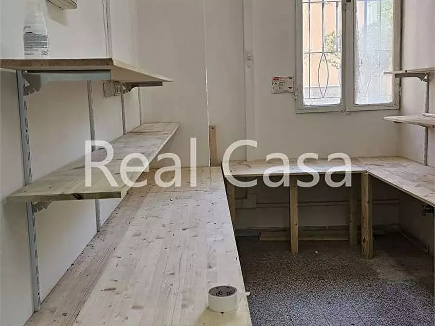 Immagine 11 di Laboratorio in vendita  in Via Emilia est 145 a Modena