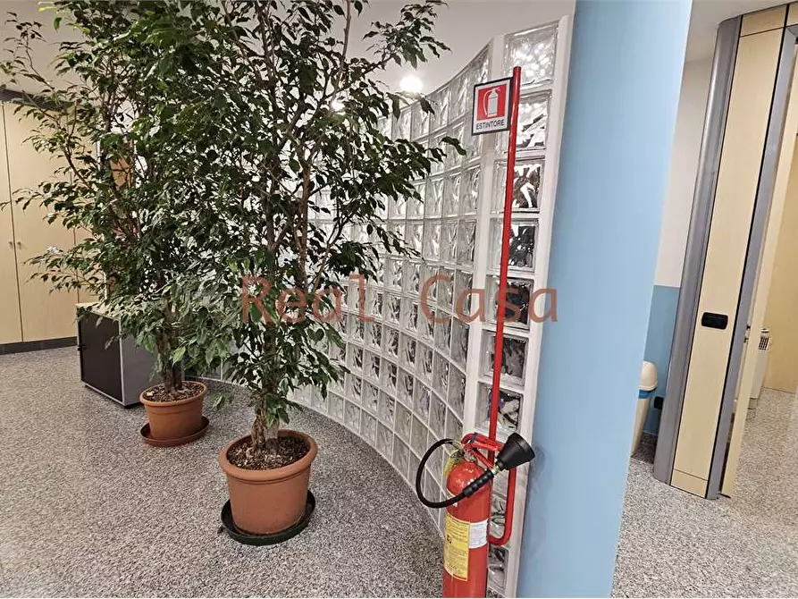 Immagine 6 di Ufficio in vendita  in Strada degli Schiocchi a Modena