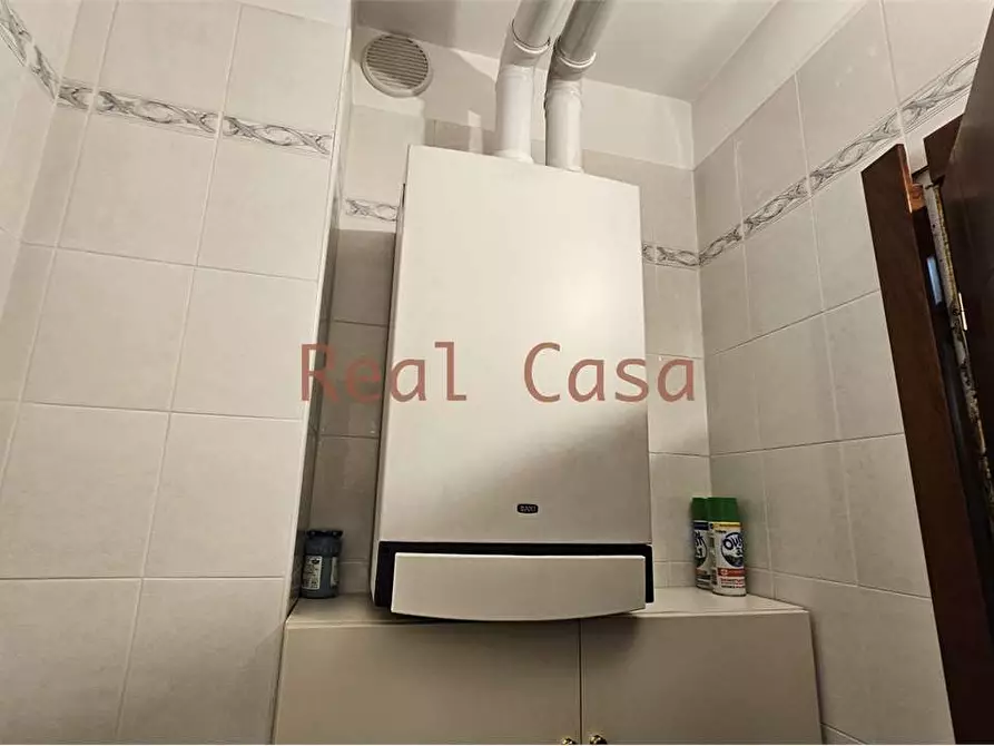 Immagine 11 di Ufficio in vendita  in Strada degli Schiocchi a Modena