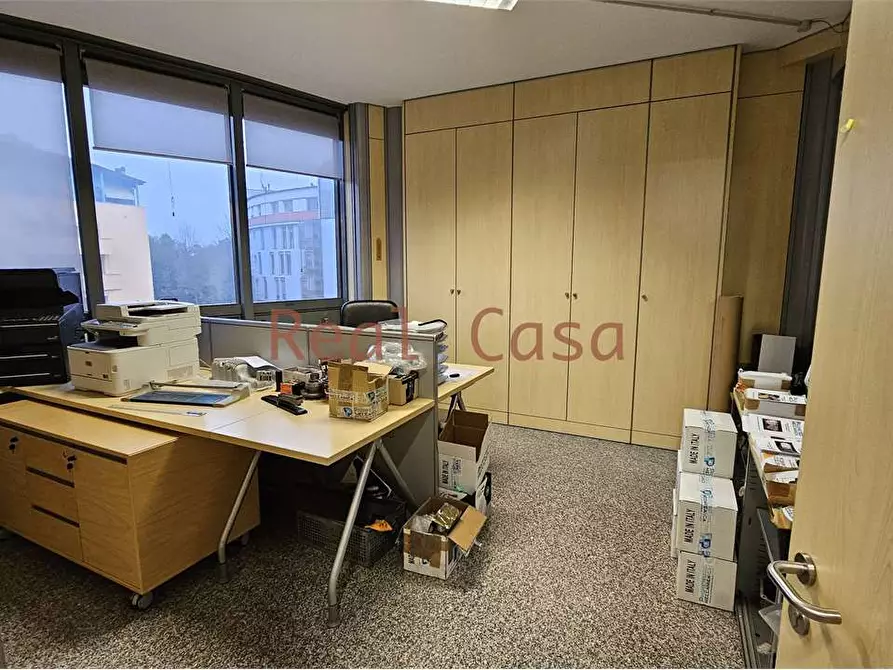 Immagine 20 di Ufficio in vendita  in Strada degli Schiocchi a Modena