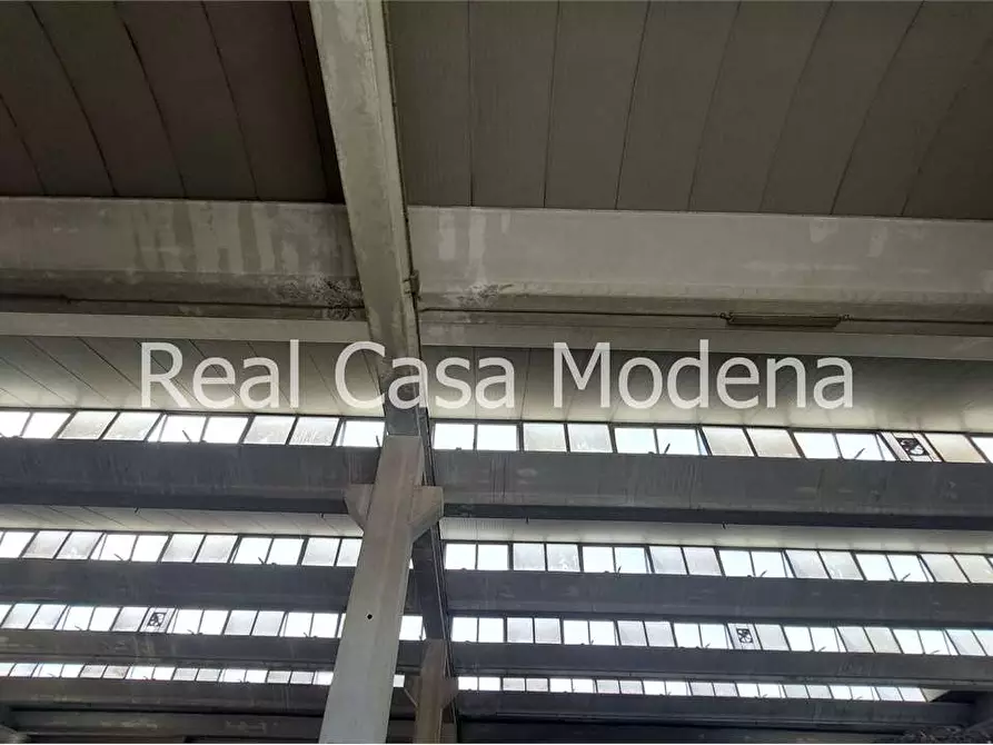 Immagine 12 di Capannone industriale in vendita  a Modena