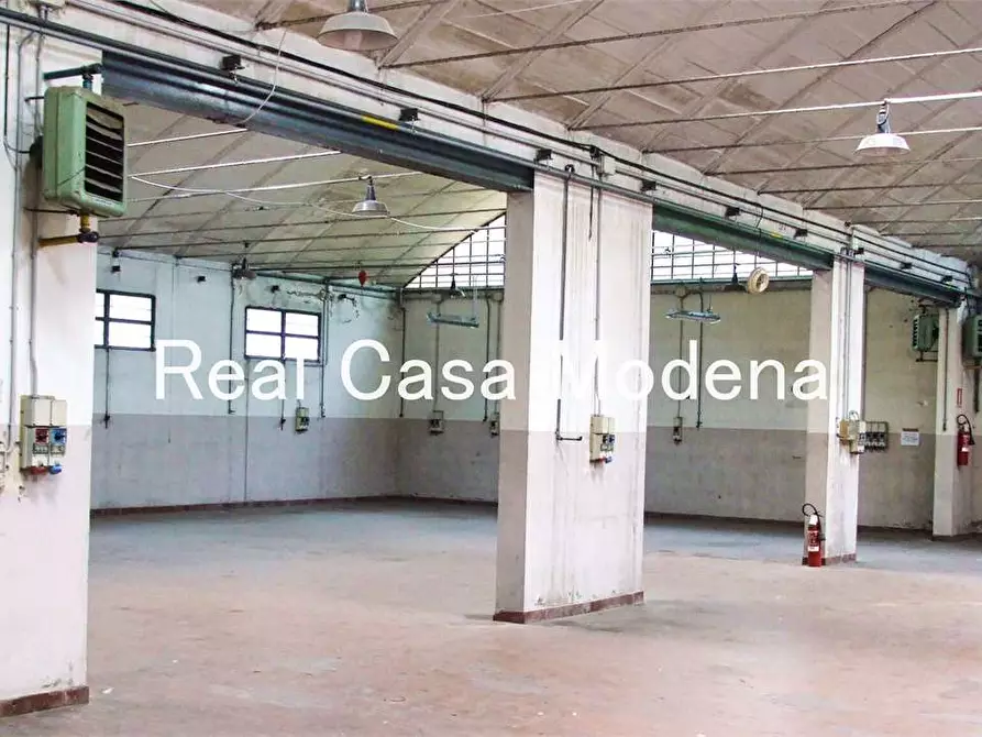 Immagine 2 di Capannone industriale in vendita  in Via dell'Artigianato a Modena