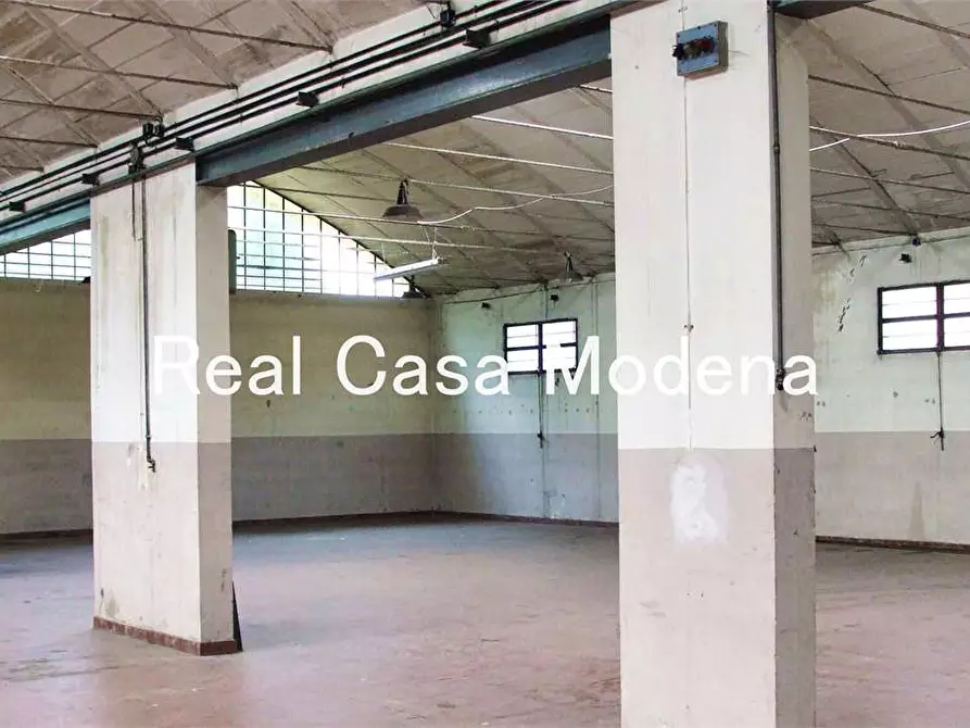 Immagine 5 di Capannone industriale in vendita  in Via dell'Artigianato a Modena