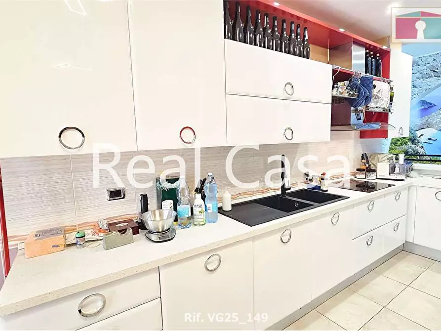 Immagine 8 di Appartamento in vendita  in viale gramsci a Modena