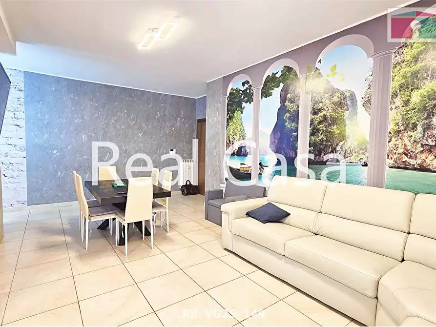 Immagine 3 di Appartamento in vendita  in viale gramsci a Modena