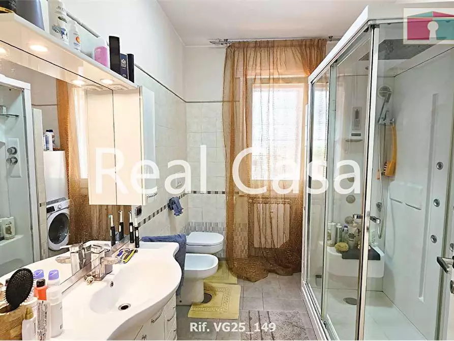 Immagine 16 di Appartamento in vendita  in viale gramsci a Modena