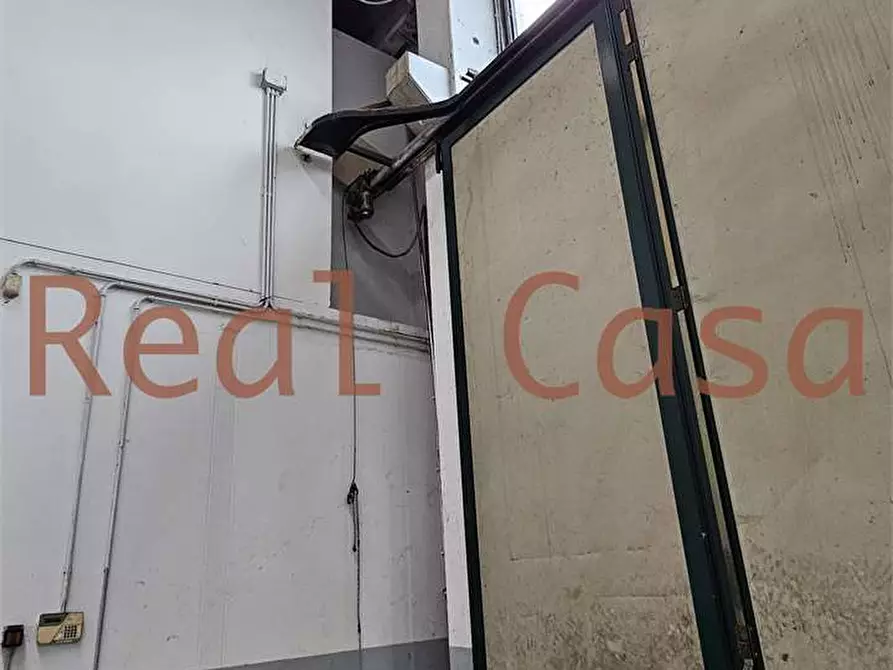 Immagine 9 di Capannone industriale in vendita  in Via Allende a Modena