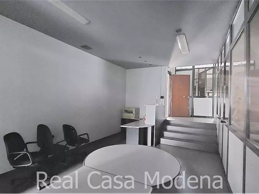 Immagine 20 di Ufficio in vendita  in Via Emilia Ovest  a Modena