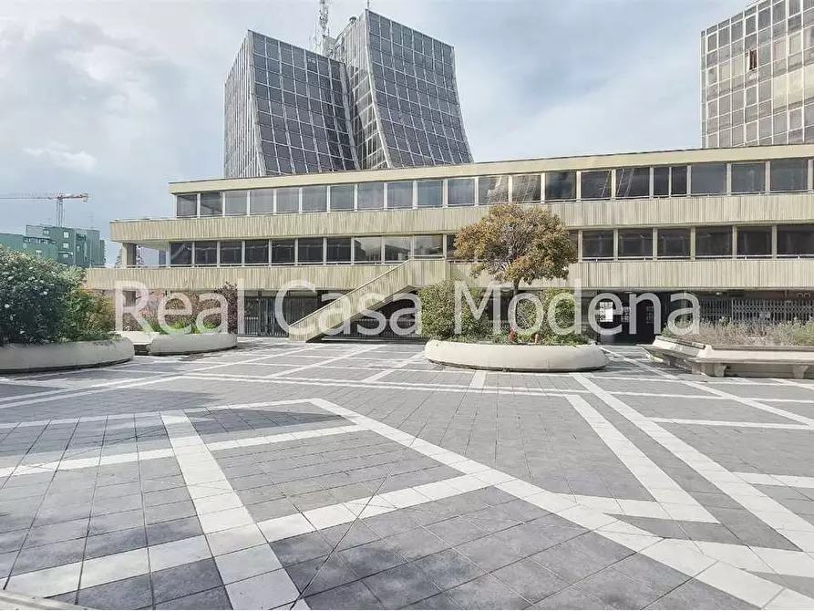 Immagine 22 di Ufficio in vendita  in Via Cagliostro a Modena