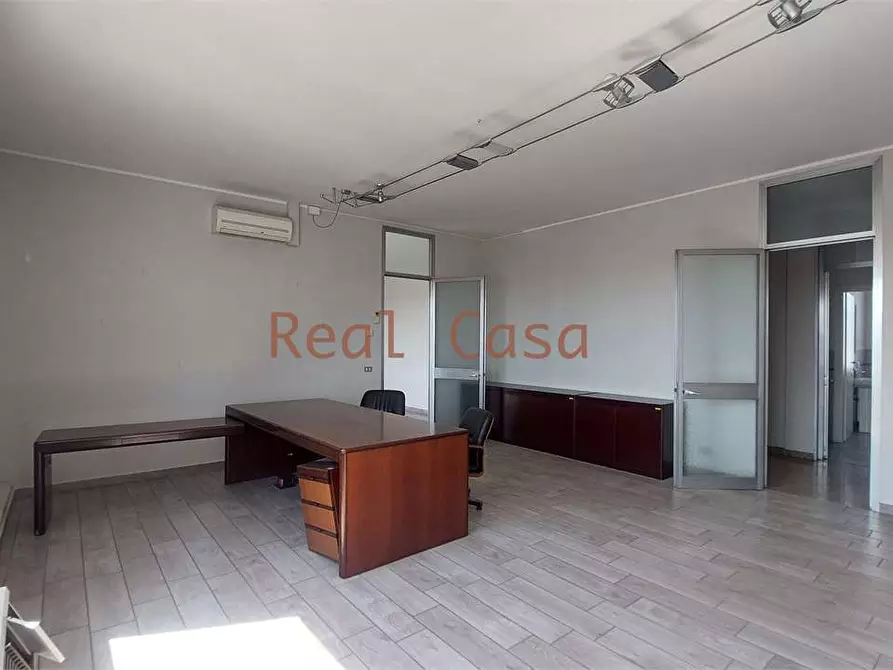 Immagine 20 di Laboratorio in affitto  in Via Salgari a Modena