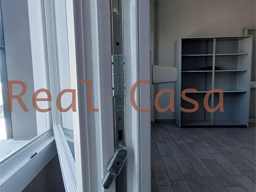 Immagine 14 di Laboratorio in affitto  in Via Salgari a Modena