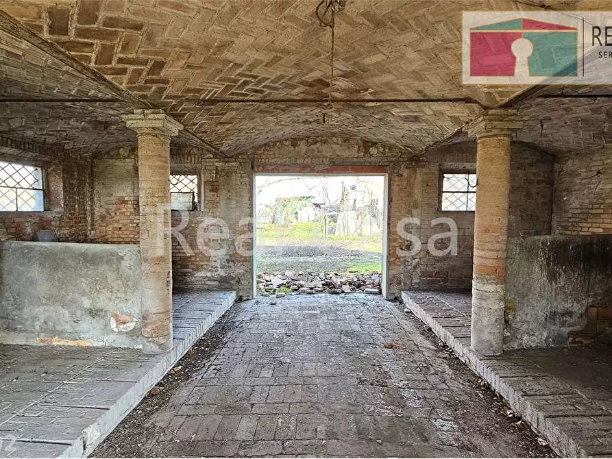 Immagine 10 di Rustico / casale in vendita  in Via Stradello Panaro  a Modena