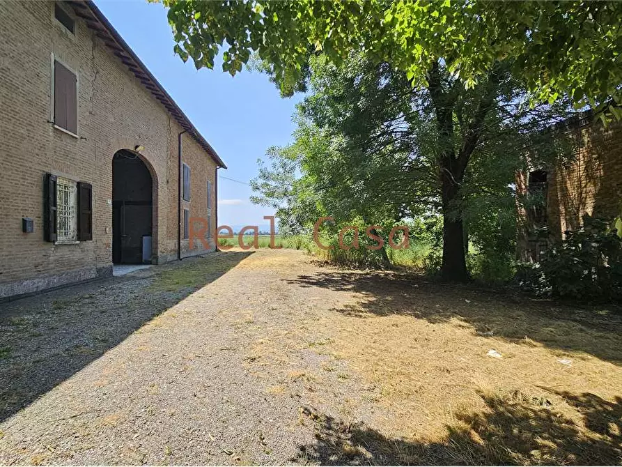 Immagine 6 di Rustico / casale in vendita  in Stradello degli Orsi a Modena