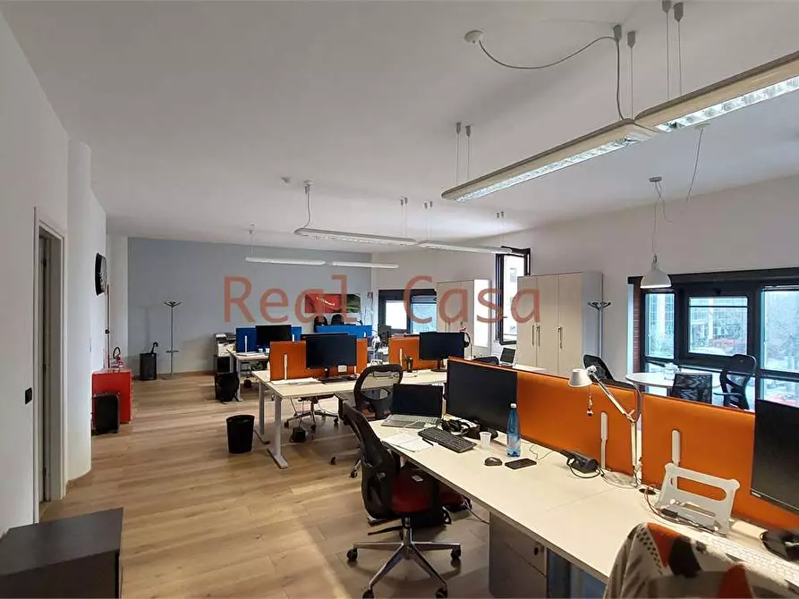 Immagine 6 di Ufficio in vendita  in Via Malavolti  a Modena