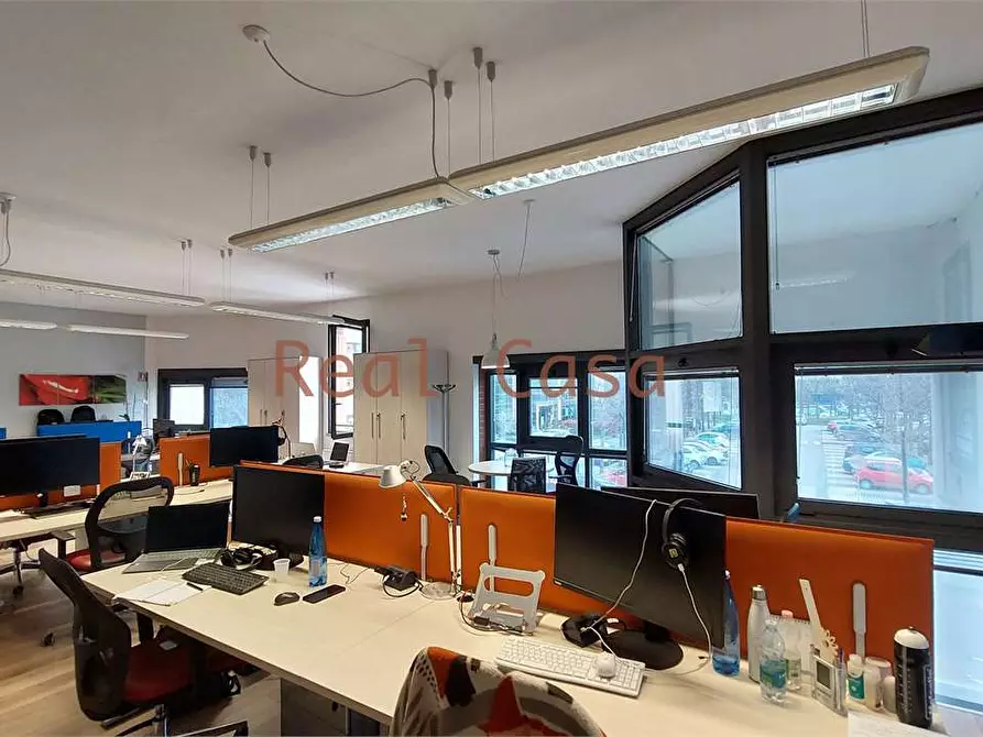 Immagine 7 di Ufficio in vendita  in Via Malavolti  a Modena