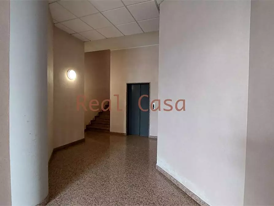 Immagine 31 di Ufficio in vendita  in Via Malavolti  a Modena