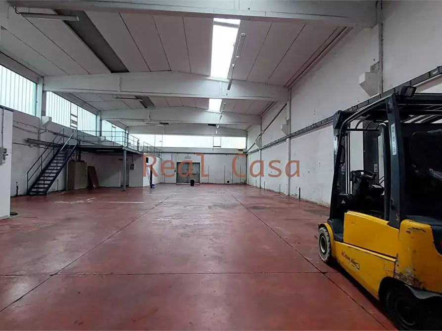 Immagine 7 di Capannone industriale in vendita  in Via del Giglio a Modena