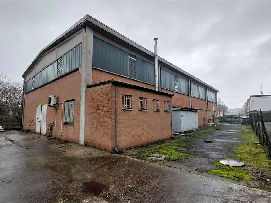 Immagine 30 di Capannone industriale in vendita  in Via del Giglio a Modena