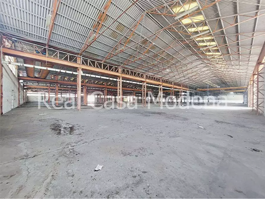 Immagine 11 di Capannone industriale in vendita  a Modena