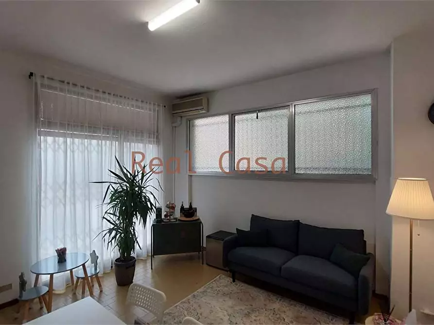 Immagine 4 di Ufficio in vendita  in Via Giardini 270 a Modena