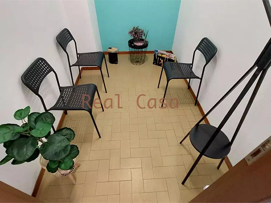 Immagine 8 di Ufficio in vendita  in Via Giardini 270 a Modena
