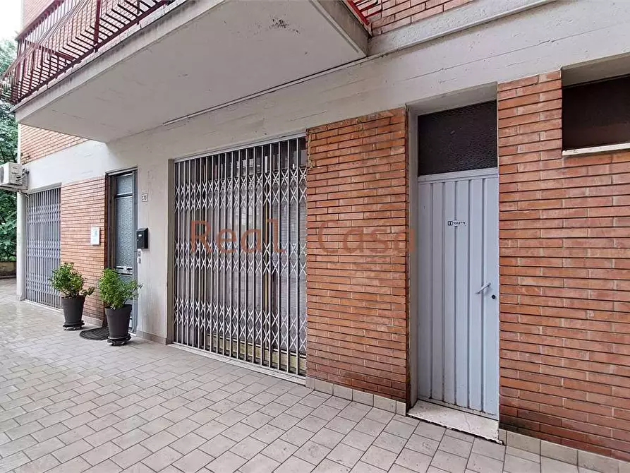 Immagine 24 di Ufficio in vendita  in Via Giardini 270 a Modena