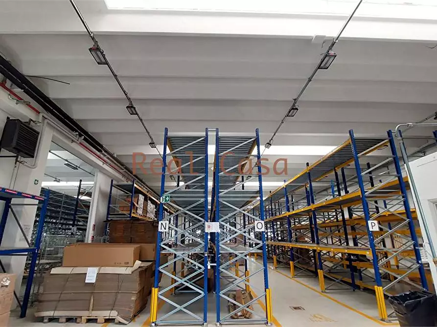 Immagine 14 di Capannone industriale in affitto  in Via Fucà a Modena