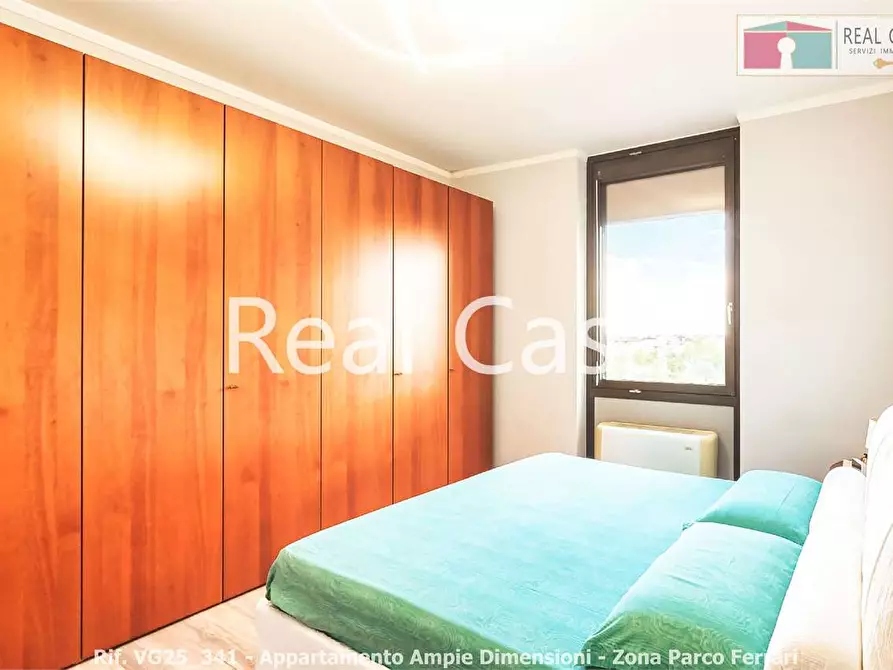 Immagine 18 di Quadrilocale in vendita  in Viale Corassori a Modena