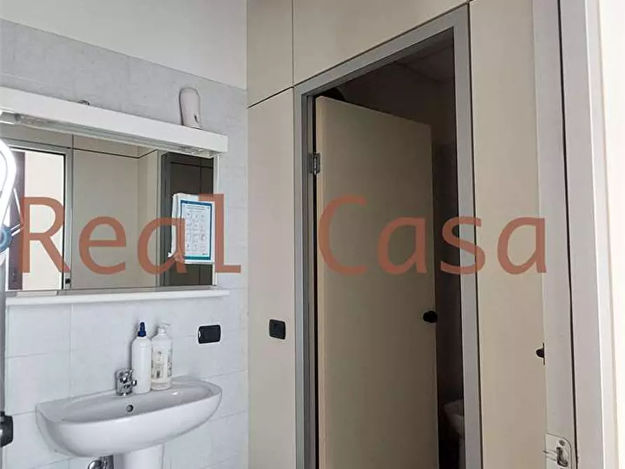 Immagine 20 di Ufficio in affitto  in Via Marianini a Modena