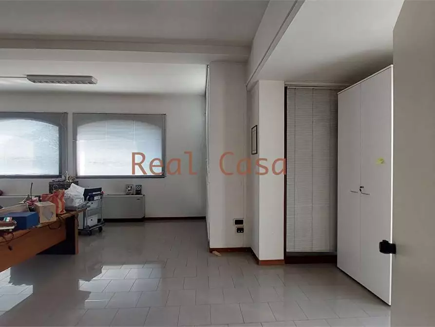 Immagine 24 di Ufficio in affitto  in Via Marianini a Modena