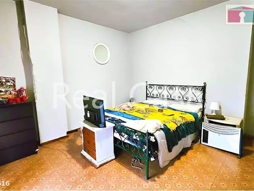 Immagine 12 di Villa in vendita  in G. Baccelli 25 a Modena