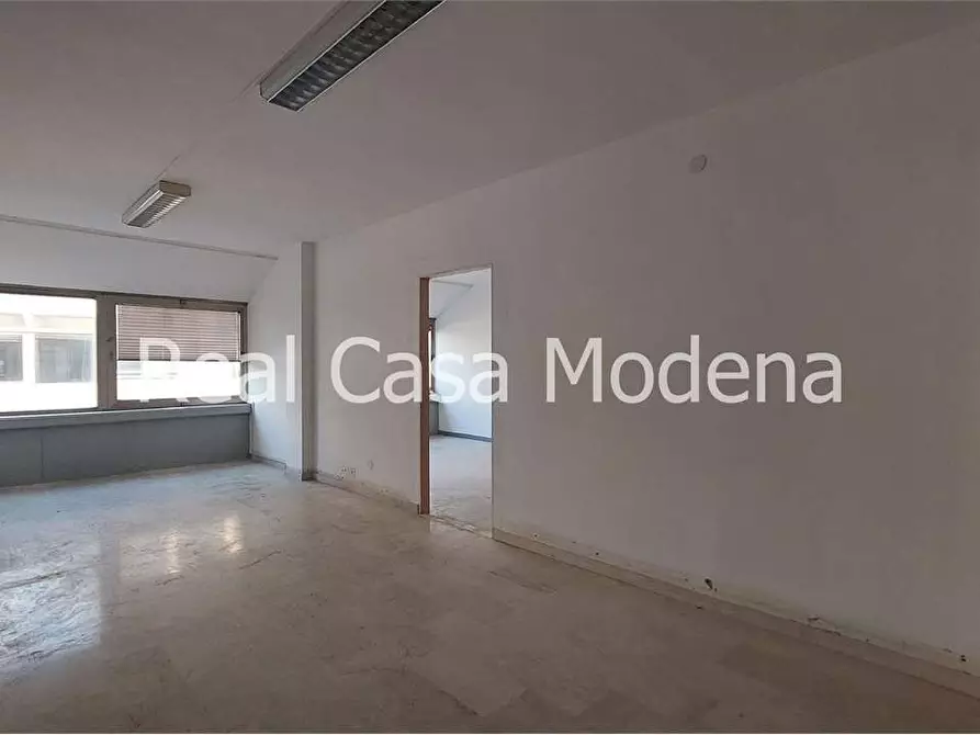 Immagine 20 di Ufficio in vendita  in Via Cagliostro a Modena