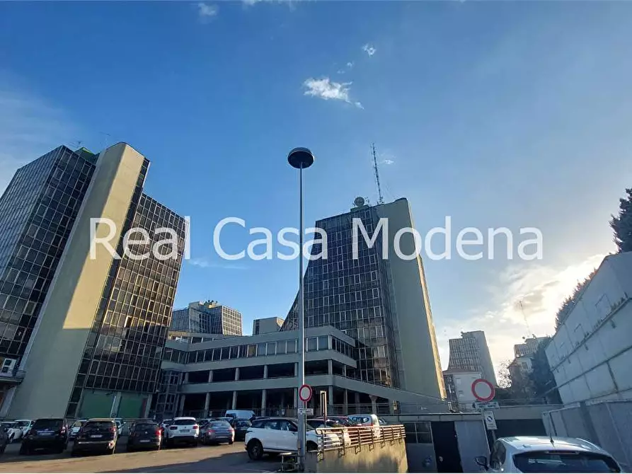 Immagine 40 di Ufficio in vendita  in Via Cagliostro a Modena