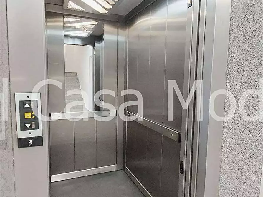 Immagine 12 di Ufficio in affitto  in Via Marianini a Modena