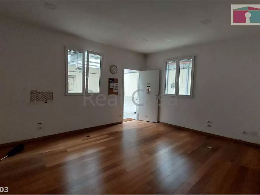 Immagine 9 di Capannone industriale in vendita  in Via Alfieri  a Modena