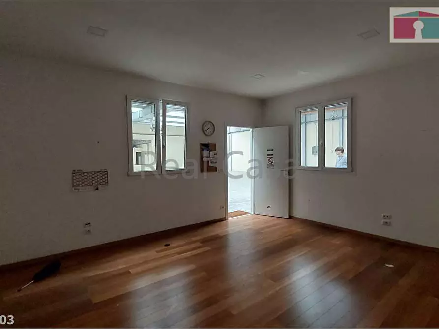 Immagine 10 di Capannone industriale in vendita  in Via Alfieri  a Modena