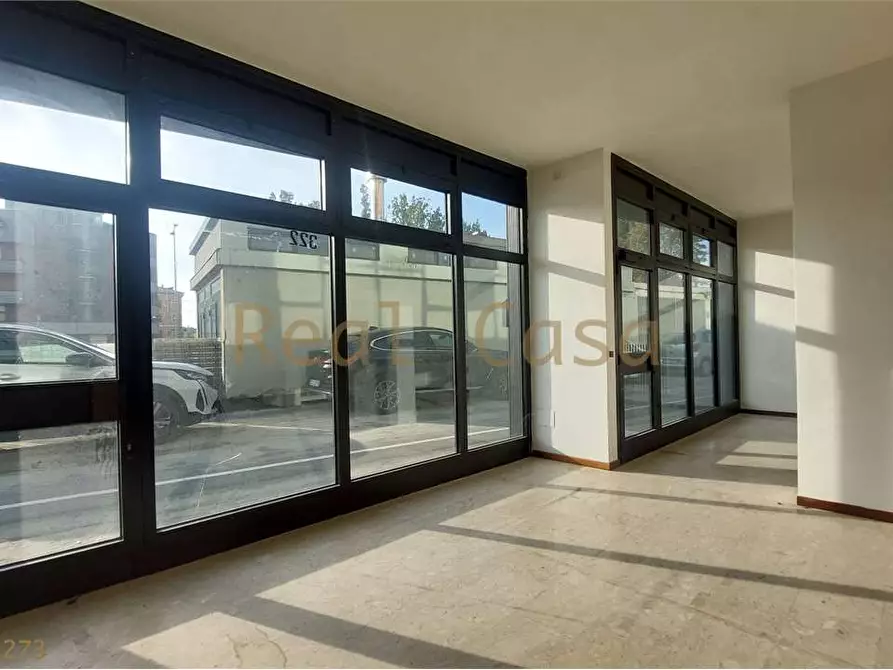 Immagine 12 di Ufficio in vendita  in Via Giardini  322 a Modena