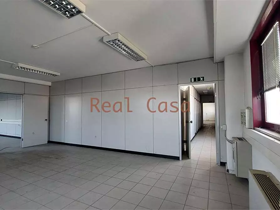 Immagine 20 di Ufficio in affitto  in Via Emilia Est a Modena