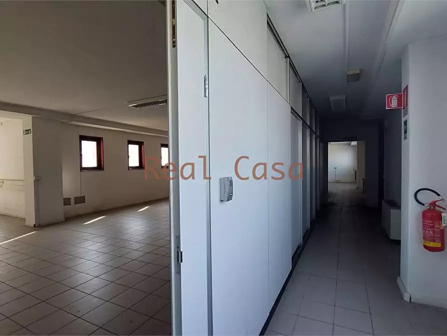 Immagine 21 di Ufficio in affitto  in Via Emilia Est a Modena