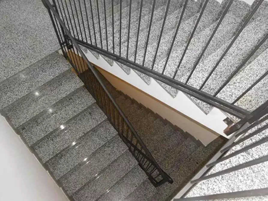 Immagine 1 di Ufficio in affitto  in Via Emilia Est a Modena