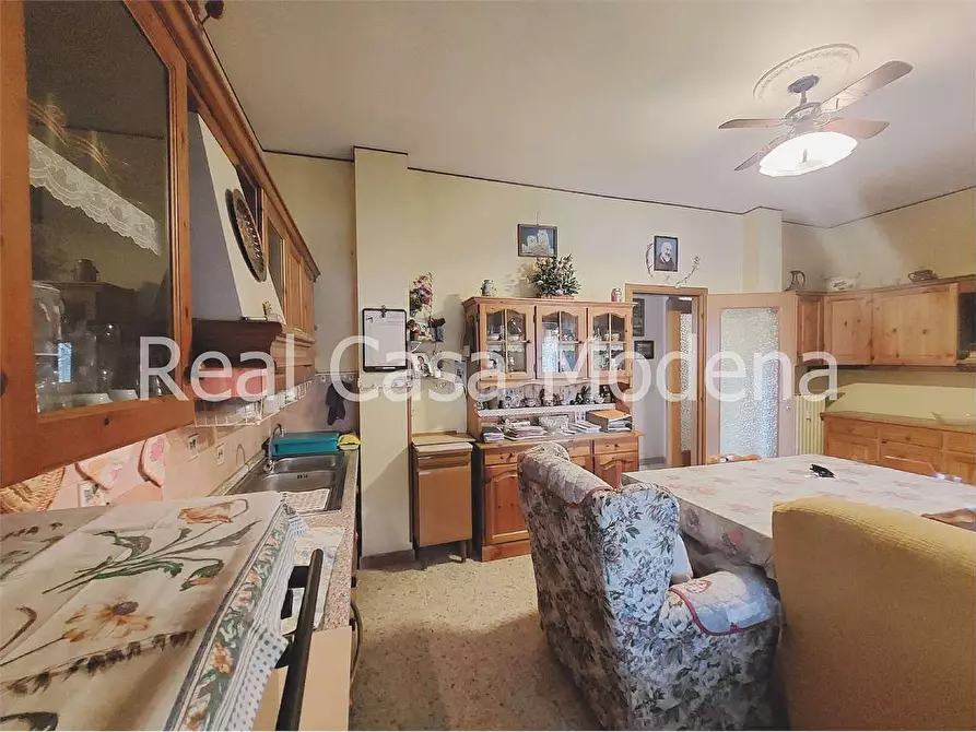 Immagine 14 di Appartamento in vendita  in Via Nobili 11 a Modena