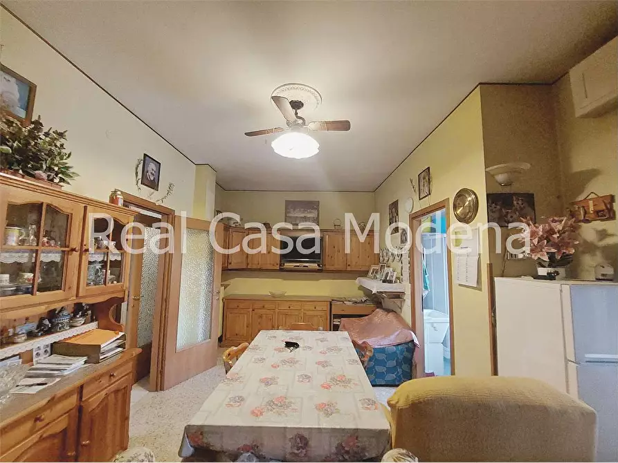 Immagine 15 di Appartamento in vendita  in Via Nobili 11 a Modena