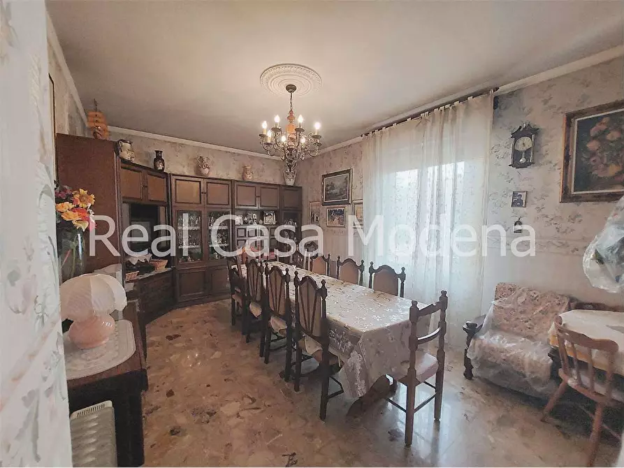 Immagine 18 di Appartamento in vendita  in Via Nobili 11 a Modena