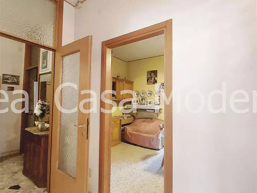 Immagine 22 di Appartamento in vendita  in Via Nobili 11 a Modena