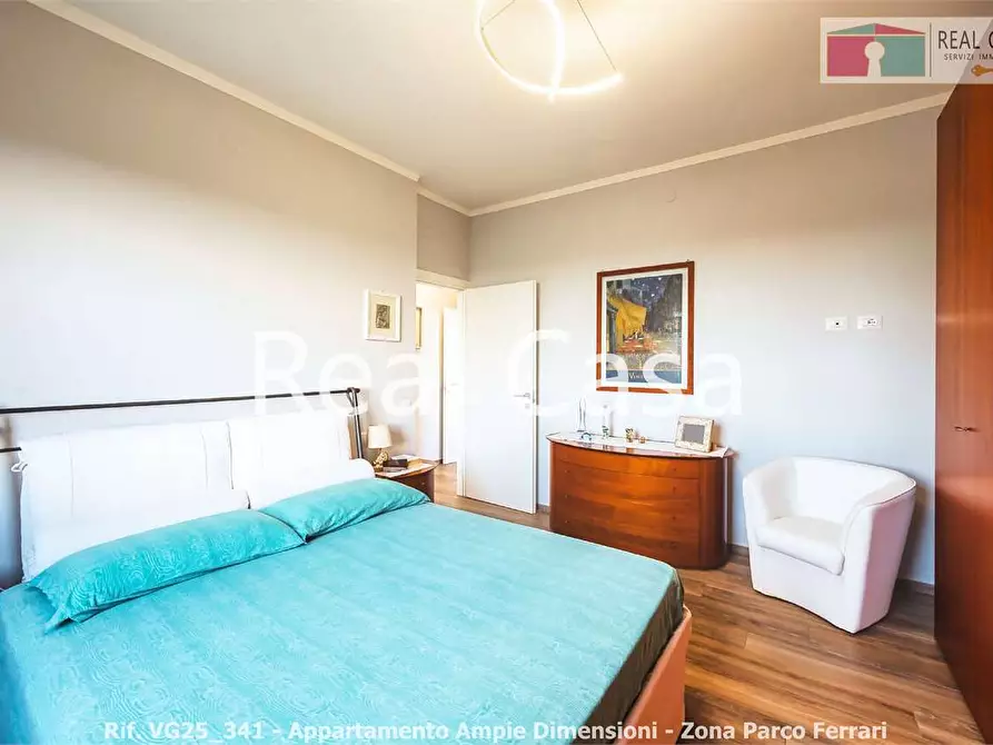 Immagine 16 di Quadrilocale in vendita  in Viale Corassori a Modena